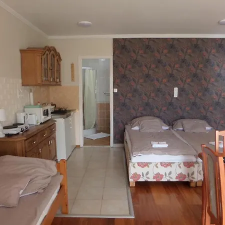 Karneol Apartmanhaz Cserkeszolo Exterior photo