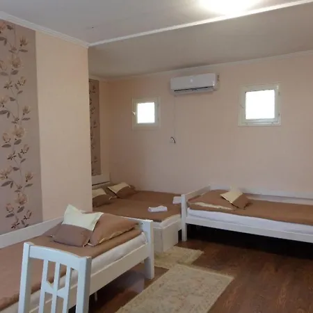 Karneol Apartmanhaz Cserkeszolo Exterior photo