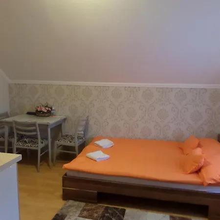 Karneol Apartmanhaz Cserkeszolo Exterior photo
