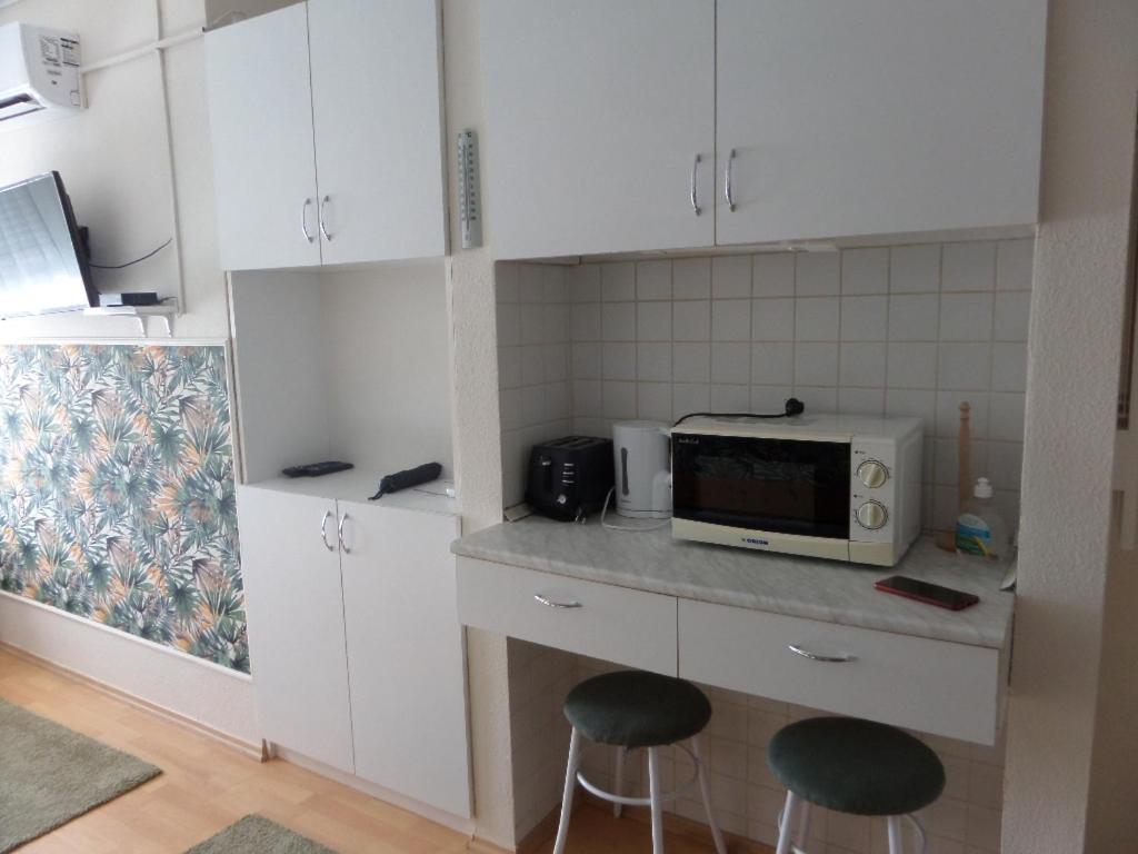 Karneol Apartmanhaz *