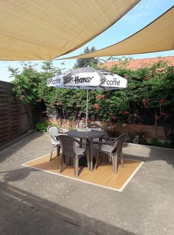 Karneol Apartmanhaz